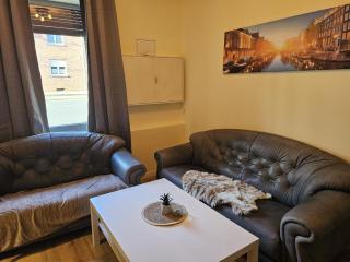 Work and Stay IaM ,3 Schlafzimmer 6 betten 90 qm neu modernisiert - 1