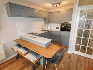 9 Oakley Wharf - 6