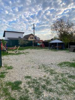 TTT House Pitesti - 4