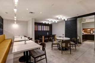 Holiday Inn Express Whitby Oshawa by IHG - Whitby - 2