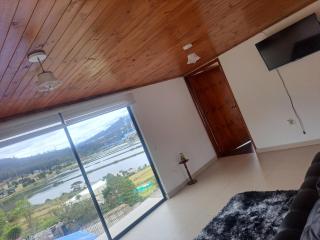 Alojamiento Brisas del lago - Paipa - 8