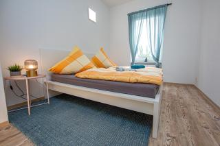 Großraum-Apartments mit 2SZ, WZ, Küche, Smart-TV, Parken, etc - Erfurt - 3