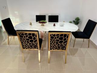 Ft 22 R1 Luxury Room attach bath Seaview Beach access Ajman غرفة فاخرة مع إطلالة على البحر وإمكانية الوصول إلى الشاطئ - 3