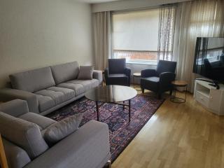 Apartment 136 m2 with 3 bedrooms and 2 livingrooms, 2 floors, walking distance to all amenities - 0