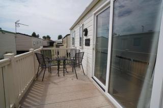 3 bedroom Caravan pets free linen included - 6