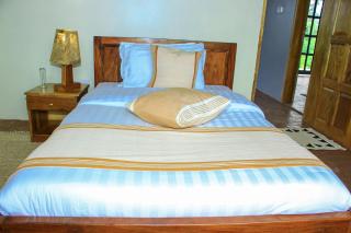 Lake Chahafi Resort - Kisoro - 3