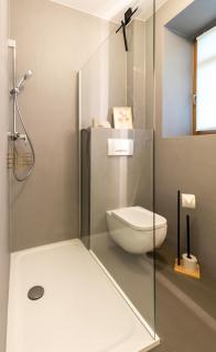 Familienfreundliche Stadt-Oase mit Arbeitsplatz - Bahnhofsnah, 2 Schlafzimmer, 76qm & gratis Kaffee- und Teeangebot - 3