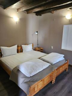 Orehite-Family Hotel ,Food & Pool - Bozhichen - 4