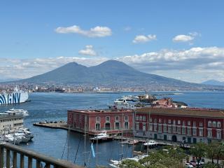 NAPOLIFOREVER Chiaia APARTMENT - 5