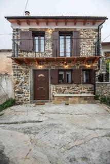 Ntoukiani House - - 0