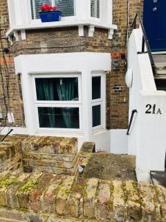 2 bedroom flat with garden - Londra - 8