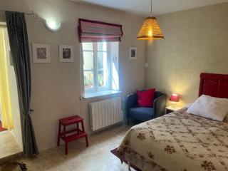 Appartement complet - Salles sous Bois - 6