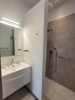 La Mivoie Beachfront with Private Pool - Rivière Noire - 6