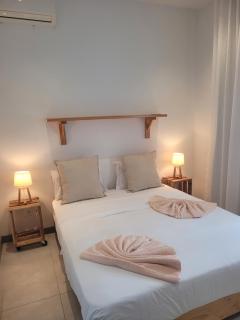 La Mivoie Beachfront with Private Pool - 1