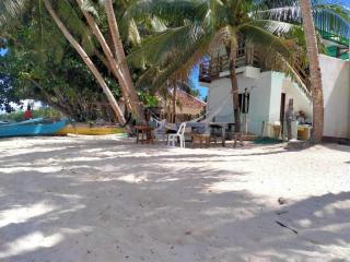 Beachfront Guesthouse Siquijor - San Juan - 2