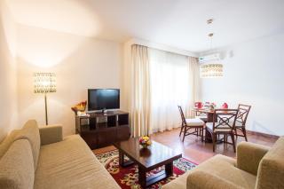 Plagoo Holiday Hotel - Nusa Dua - 1