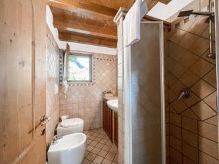 Villetta a schiera, giardino privato e box doppio - San Pietro - 2