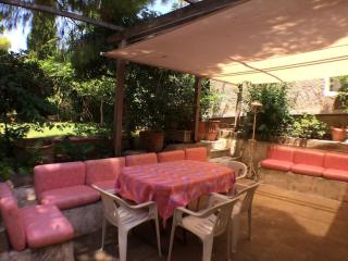 Athens Riviera garden recluse, close to sea n city - Atene - 5