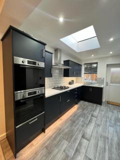 Elegant Large Room - Beckenham - 5