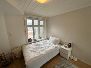 Sjarmerende bolig like ved togstasjonen - Bergen - 9