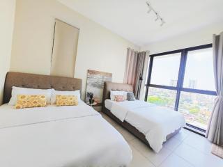 148 Urban Suites Georgetown New Condo City View infinity pool 10pax - Jelutong - 3