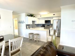 2108 Brighton, top floor, ocean view condo, access to amenities condo - Myrtle Beach - 8