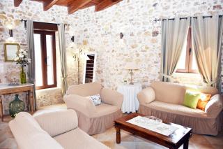 ESTIA stone house - Vrísai - 9