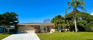 Classic Tropical Florida Escape with Heated Pool - Sarasota - 0