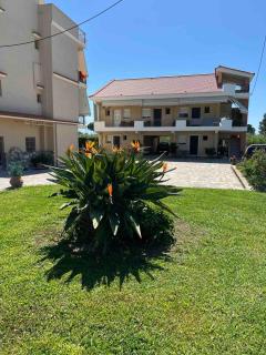 Flo's Apartments - Mesolongion - 5