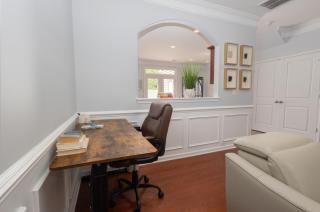 Chic Minimalist Townhouse - Charlotte - 7