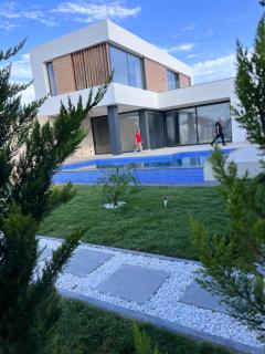 Modern villa - Baku - 0