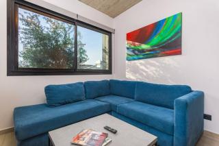 Al Amine - 704, 2-BR in Mar Mikhael - Beirut - 9