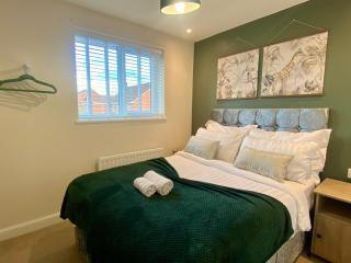 Luxury Home In Brickhill Group Stay FAST Wifi FREE Parking - Bedford - 3
