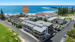 Pilotage 3 - Ocean and Lighthouse views - Yamba - 0