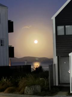 The Lighthouse - Boathouse Bay - 7