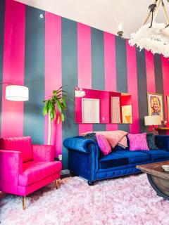 Dolly's Yacht Club - Cozy Retreat Near Broadway - Nashville - 9