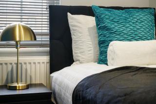 Platinum Grove B Modern Flat, 2 Beds with Free Parking - Kent - 2
