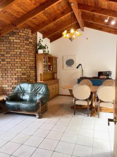 Romantic vintage retreat away in West Auckland - Swanson - 7