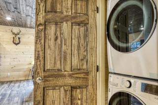 Adventure Splash - Private Pool, 1089 of FREE tickets for each paid day, Dollywood and More! - Sevierville - 1