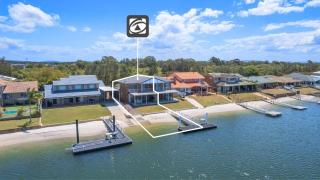 Moondance 1 - Yamba - 7