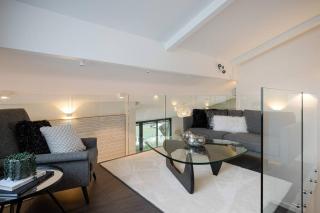 Cashmere Splendour - 2