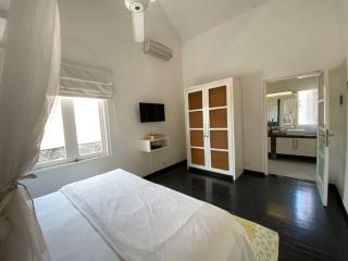 Fabulous Modern 3 br. Villa in Seminyak Large Pool - Seminyak - 3