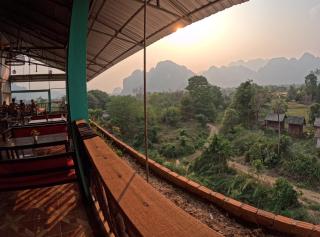 Blue Sunset Hostel - Vang Vieng - 0