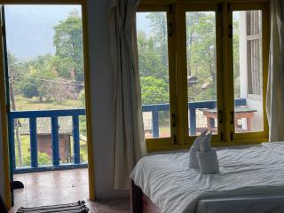 Blue Sunset Hostel - Vang Vieng - 2
