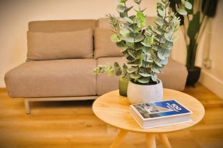HOM I Apartamento 1D1B 4PAX En Calle Monjitas - Santiago - 1