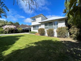 Charlesworth Villa - Christchurch Holiday Homes - Christchurch - 5