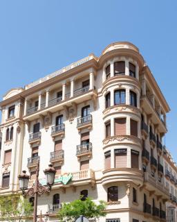 Betis Suites-La Campana - 0