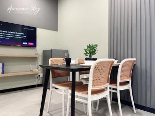 Neu Suites By Awesomestay - 0