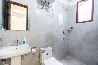 Homlee-Vasundhara 2BHK Flat with Kitchen parking - Ghaziabad - 7