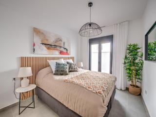 New Luxurious house with rooftop terrace and pool - 2